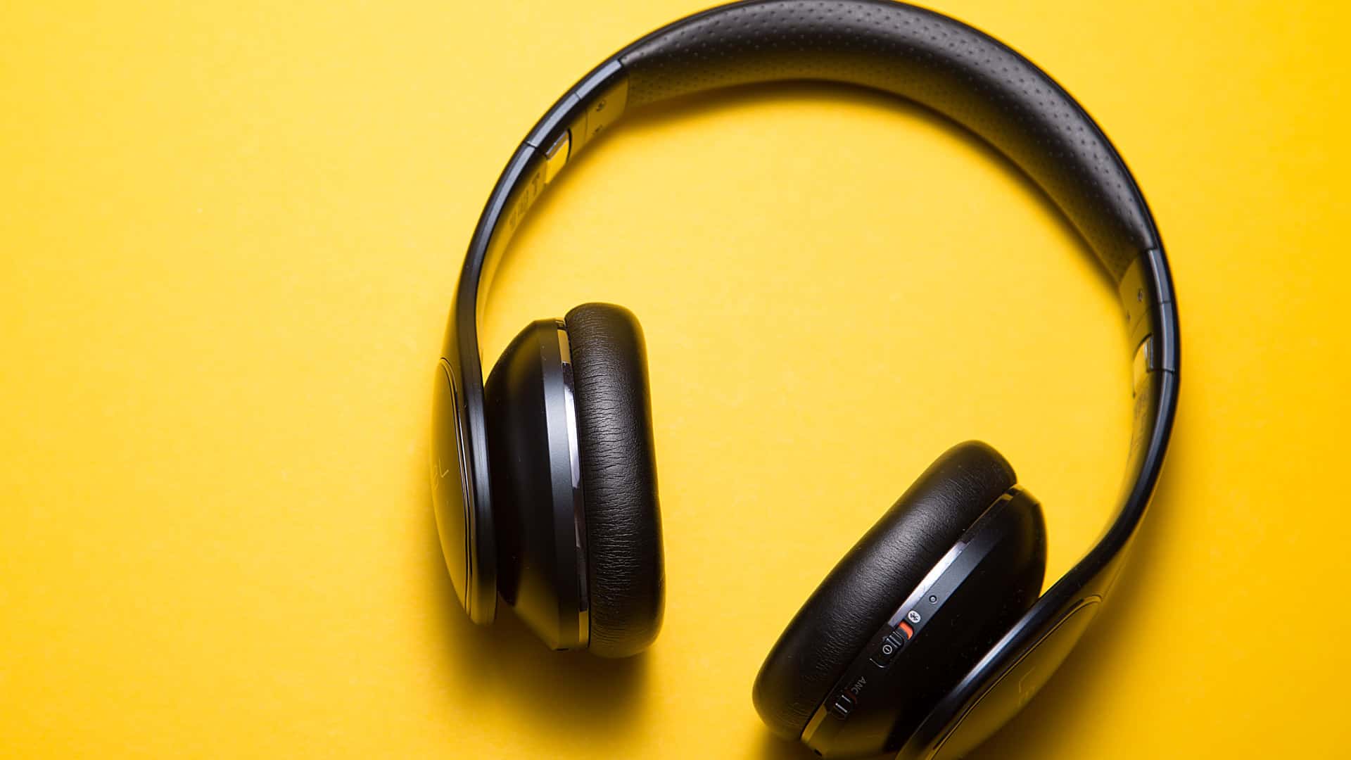 Headset Terbaik