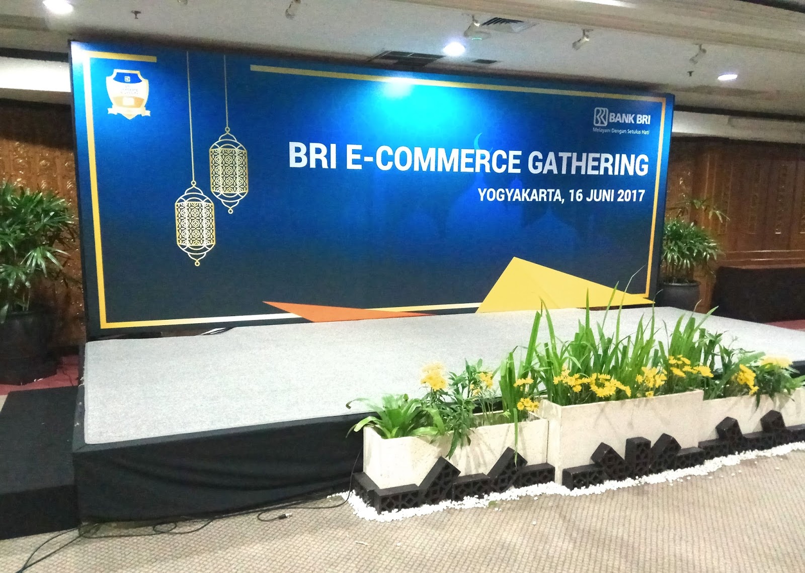 Sewa Backdrop