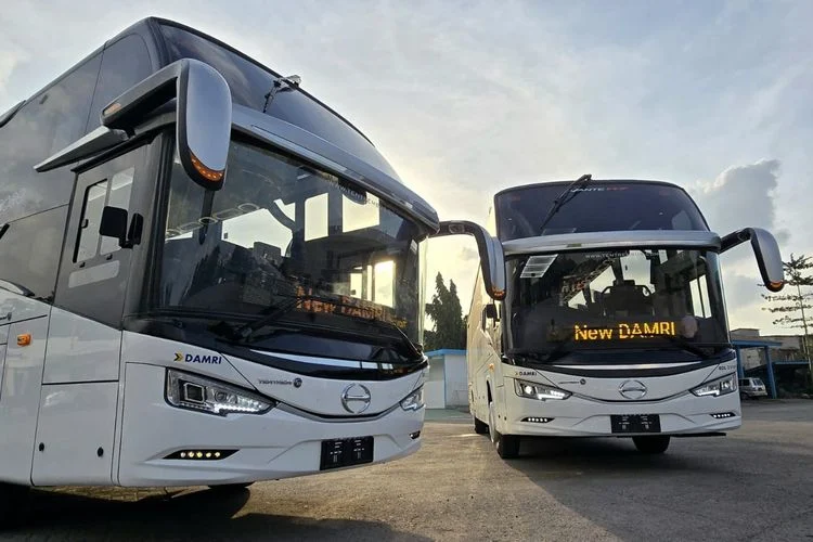 DAMRI Resmikan Layanan Bus Antar Tiga Negara di Asia Tenggara