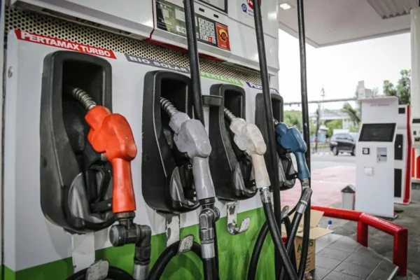 Update BBM Diesel Hari Ini, Harga Solar di Beberapa SPBU Kompak Turun