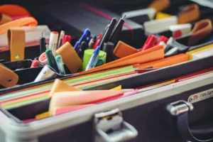 5 Perlengkapan Alat Tulis Kantor yang Wajib Tersedia untuk Mendukung Produktivitas Kerja